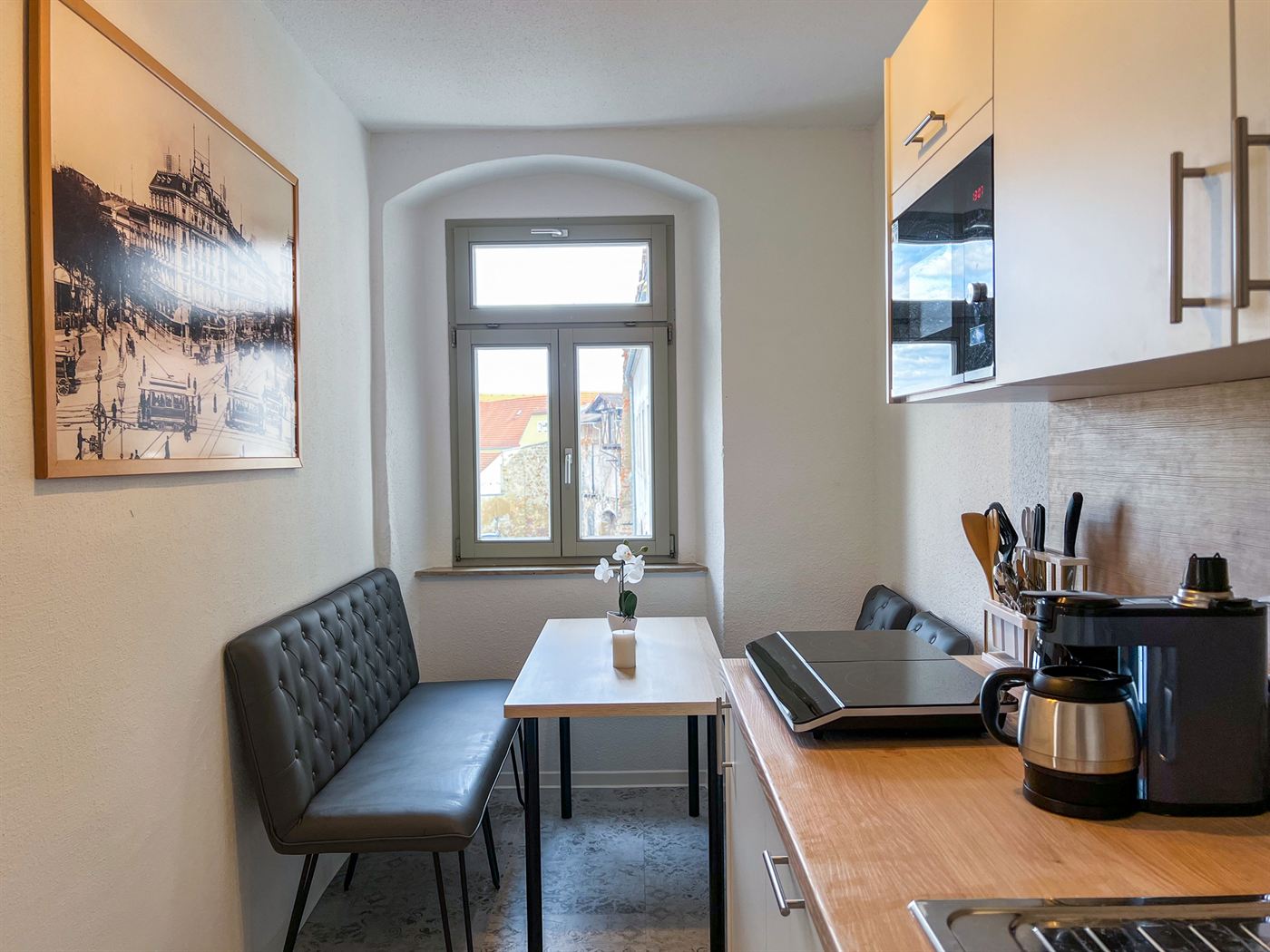 Classic Apartment Obergasse 3 Küche mit Essplatz
